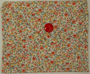 pochette-a-savon-denise-motif-fleuri-ton-orangé-savonnerie-la-mesange-bleue